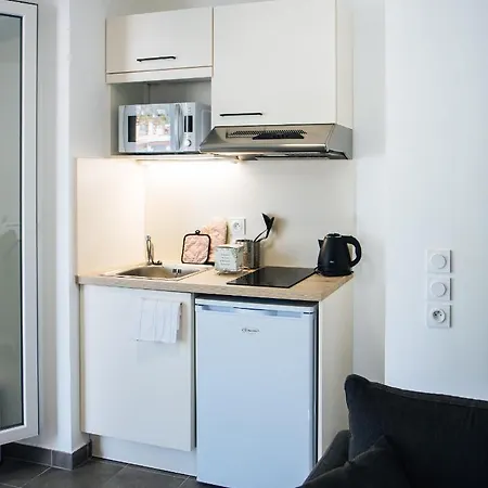 Aparthotel Twenty Business Flats Angely *