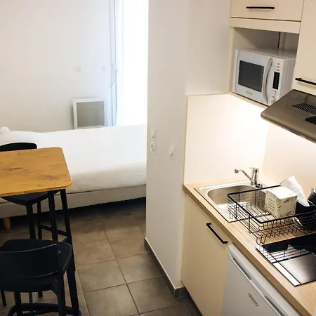 Aparthotel Twenty Business Flats Angely