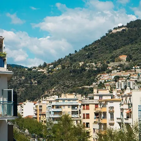 Ξενοδοχείο με διαμερίσματα Twenty Business Flats Angely Νίκαια